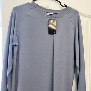 Women's little bipsy pullover